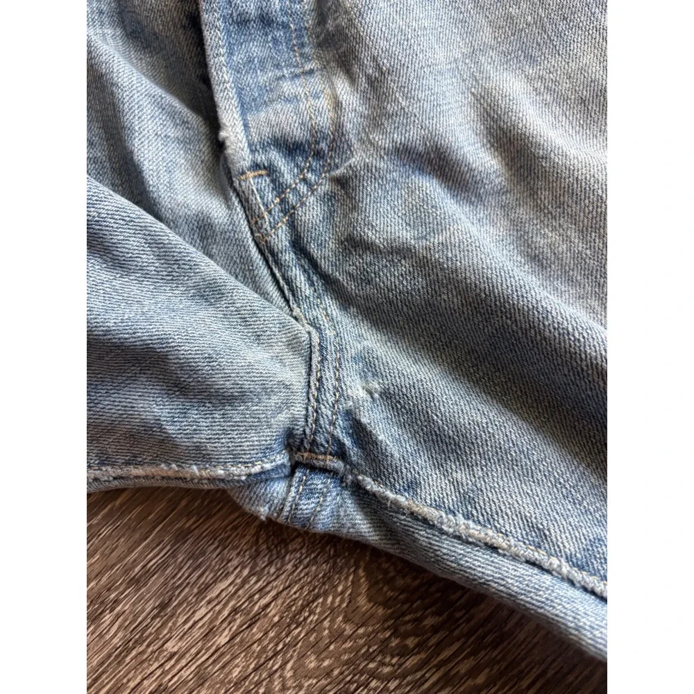 Vintage 00's Y2K Levi's 501 Light Wash Button Fly Jeans Made In Mexico